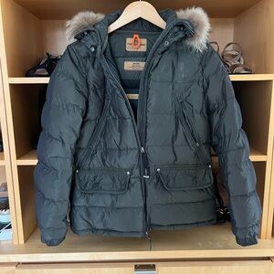 Olive Parajumpers down jacket